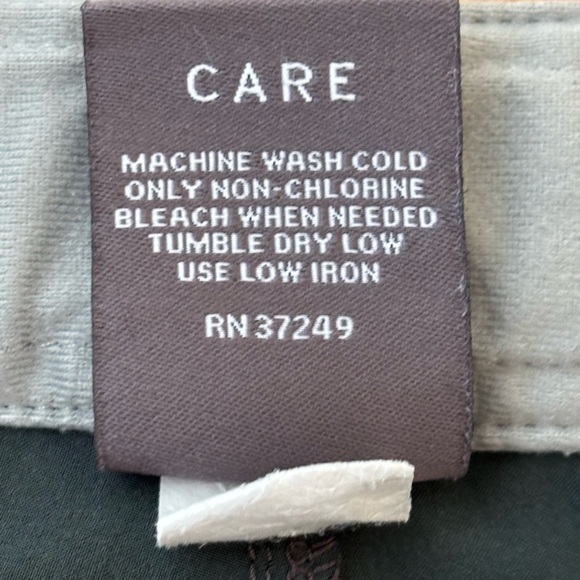 REI Women's Size 0 Hiking Pants (2 pairs!) - Picture 4 of 10